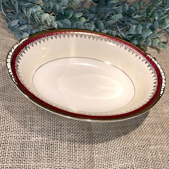 Vintage 9” Oval Vegetable Bowl Eggshell Nautilus, Maroon Band W/Gold by Laughlin - Picture 2 of 9